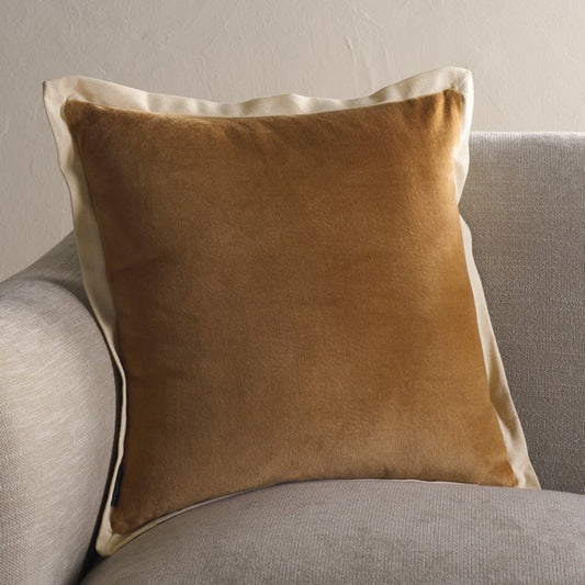 Jordy Pillow