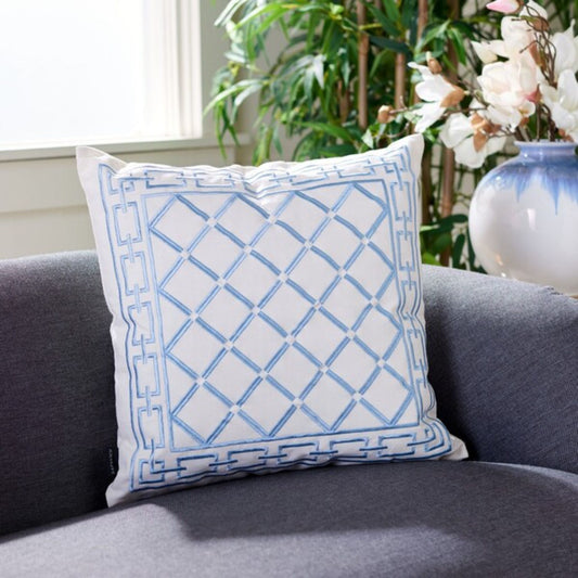 Bentra Pillow
