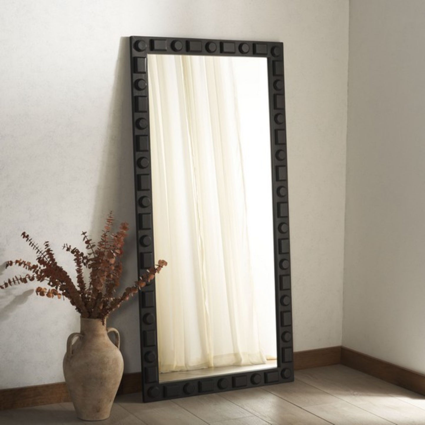 Odette Mirror