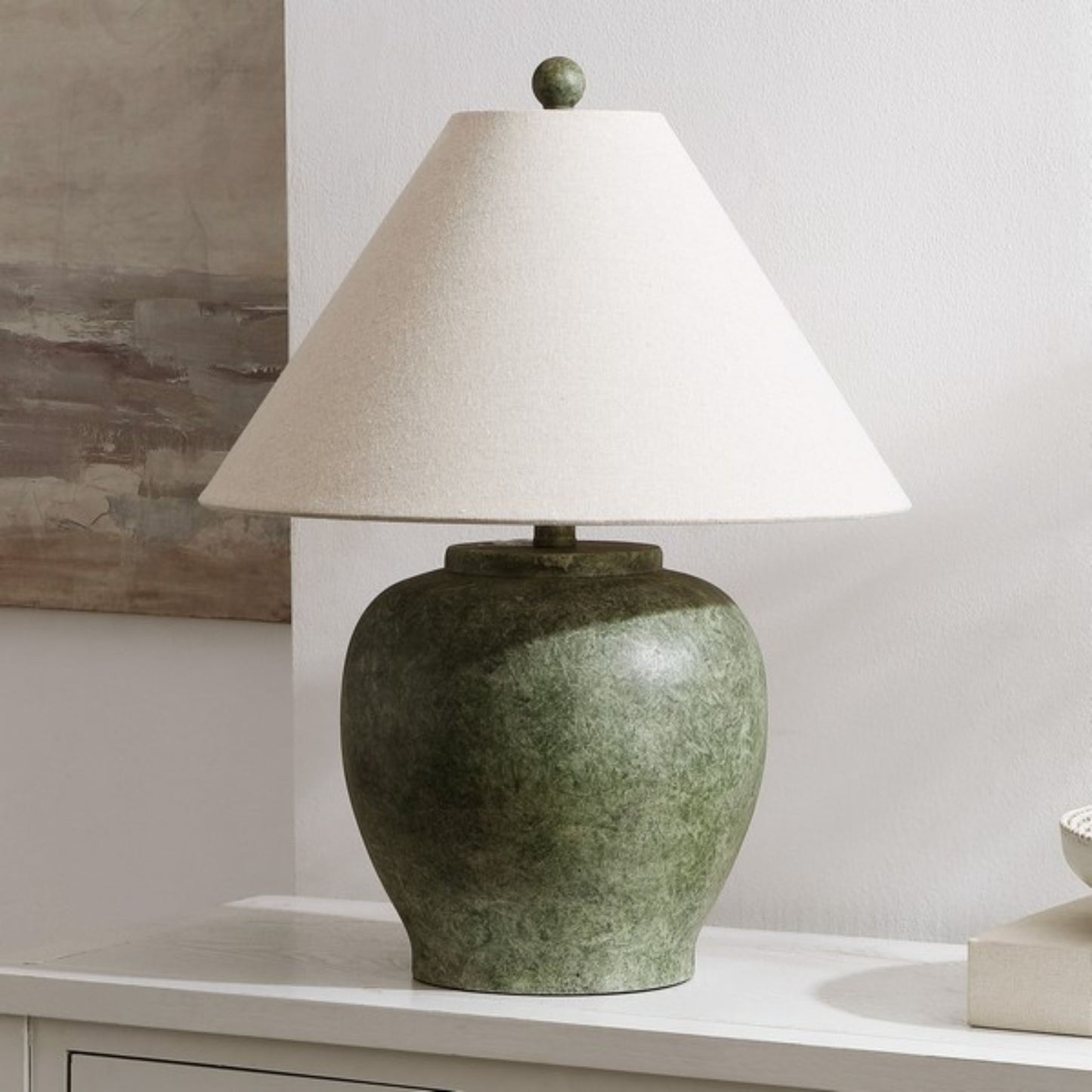 DYLAN RESIN TABLE LAMP