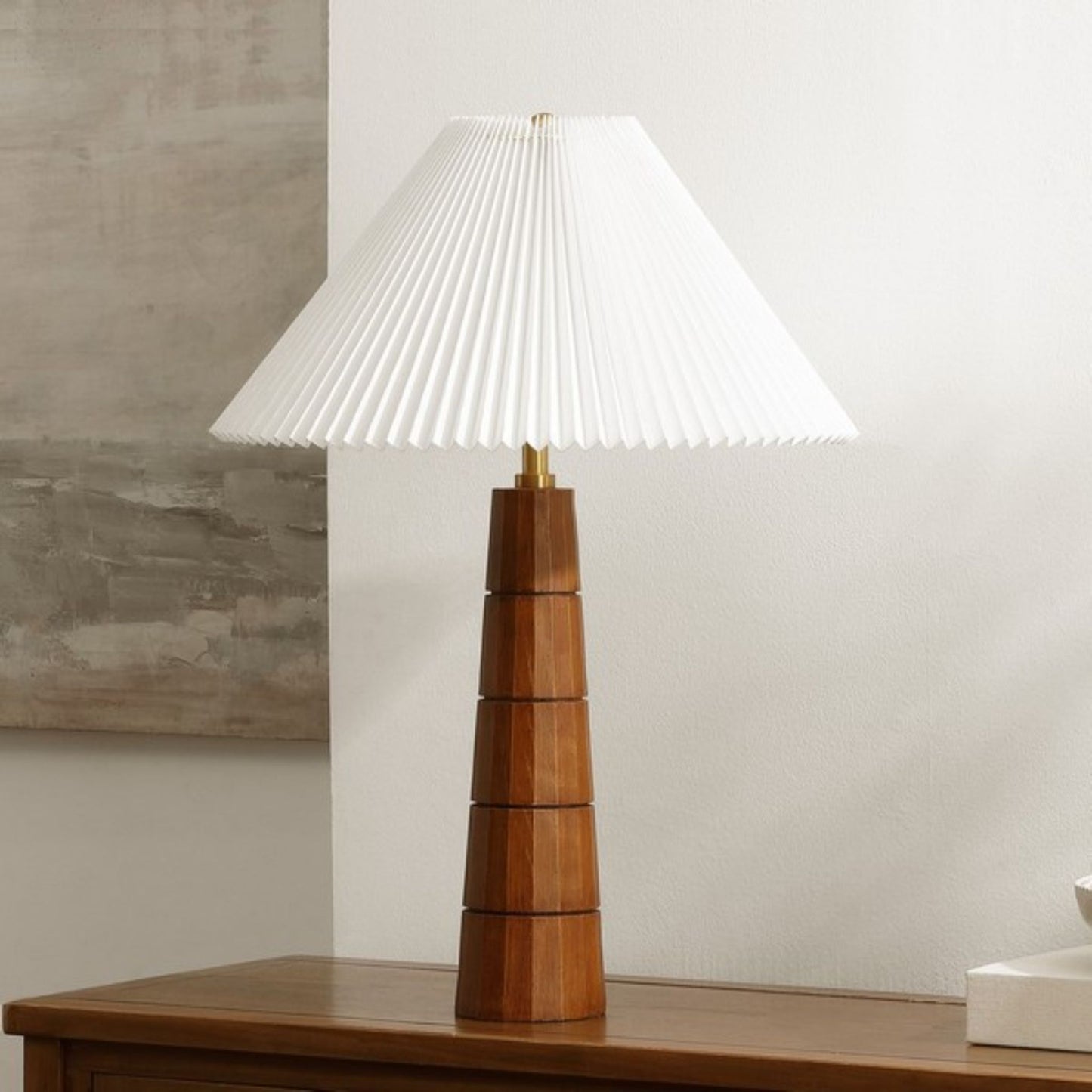 ISLA RESIN TABLE LAMP