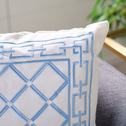 Bentra Pillow