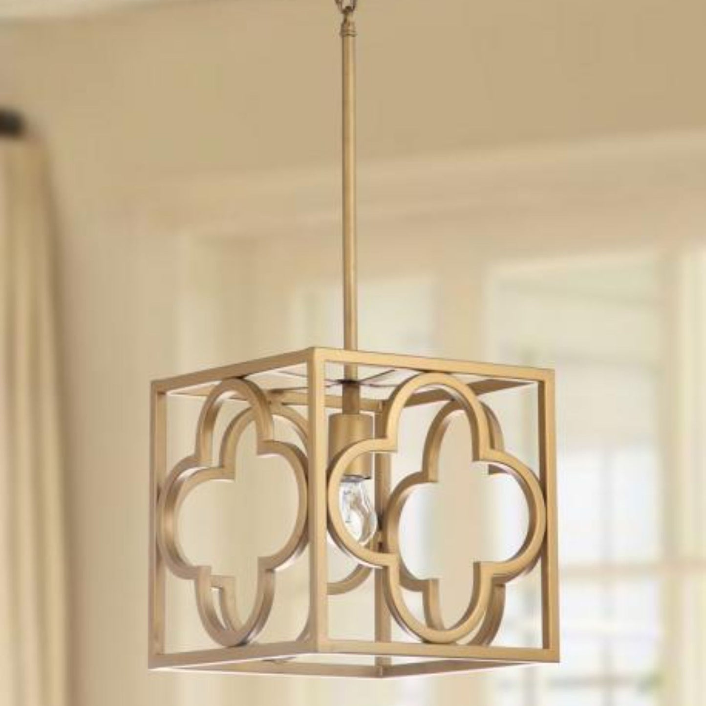 RABIA TRELLIS PENDANT